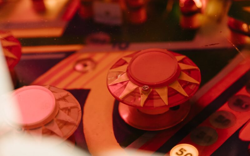Vanliga typer av bordsspel som erbjuds på svenska casinon